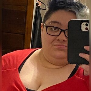 Limited Edition Torrid Valentine’s Day Collection Sweetheart Neckline Size 6